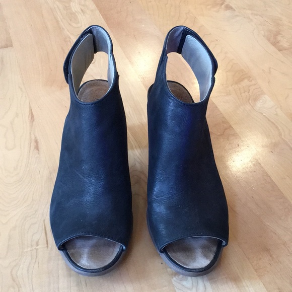 Josef Seibel, Bonnie 09 High Heel Sandals - Picture 3 of 12